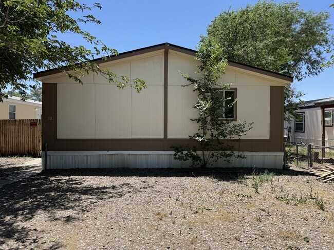 Primary Photo - 1600 E U.S. Hwy 70