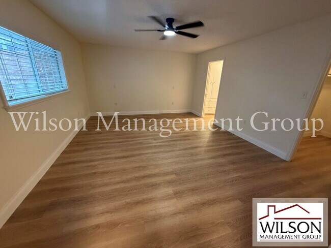 Building Photo - 2535 S Glen Eagles Dr