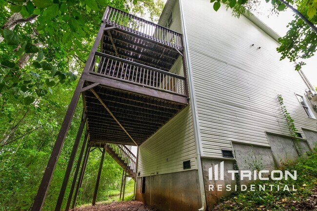 Building Photo - 4311 Hillview Drive Acworth GA