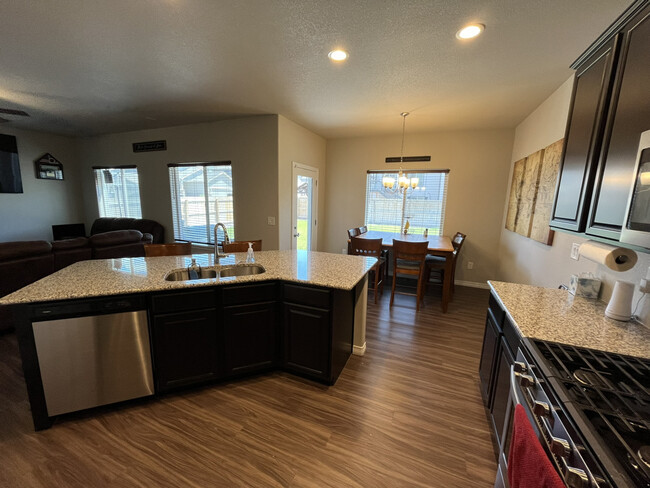 Building Photo - 6707 Volga Dr