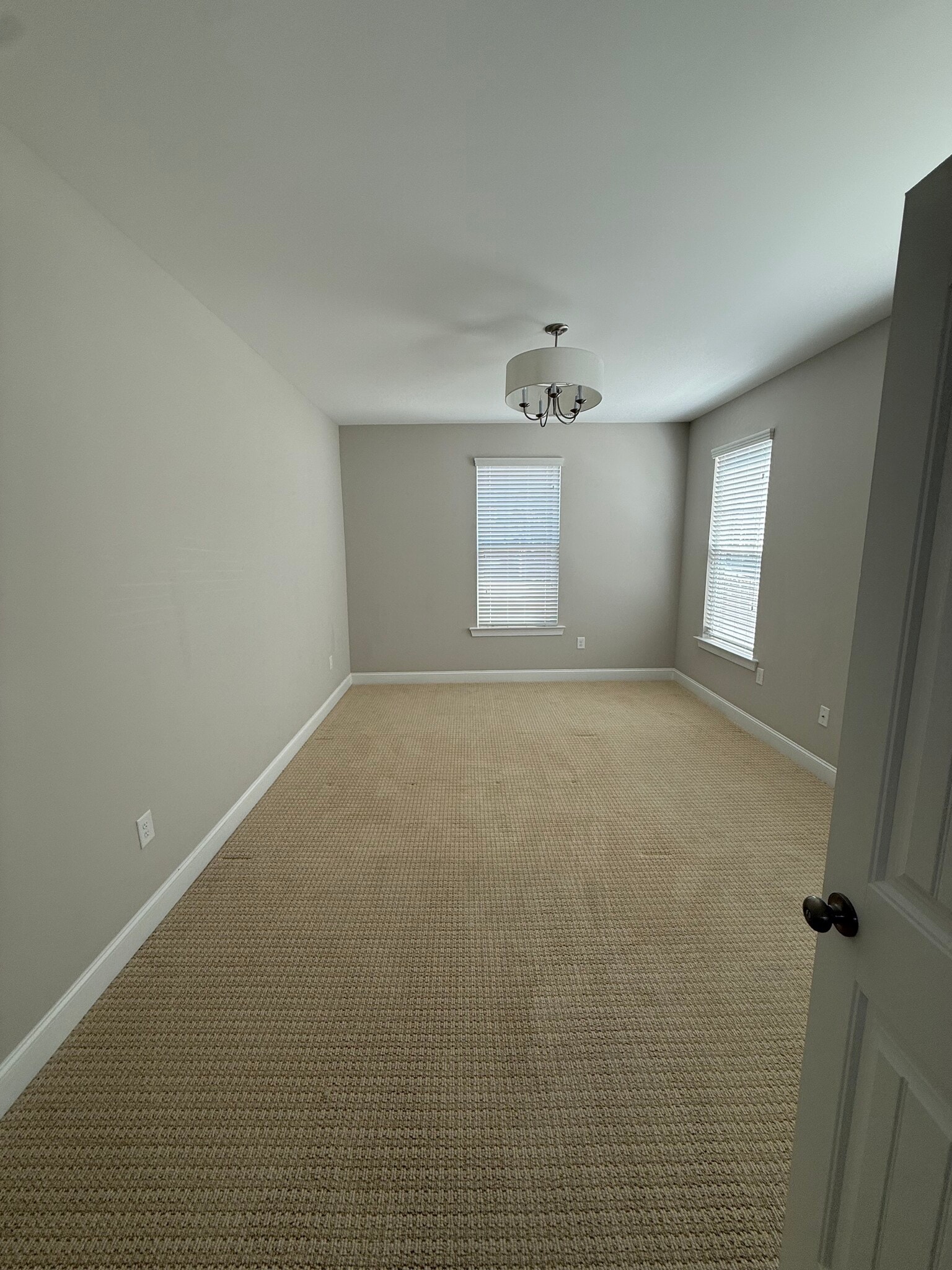 Building Photo - 335 Acorn Hollow Pl