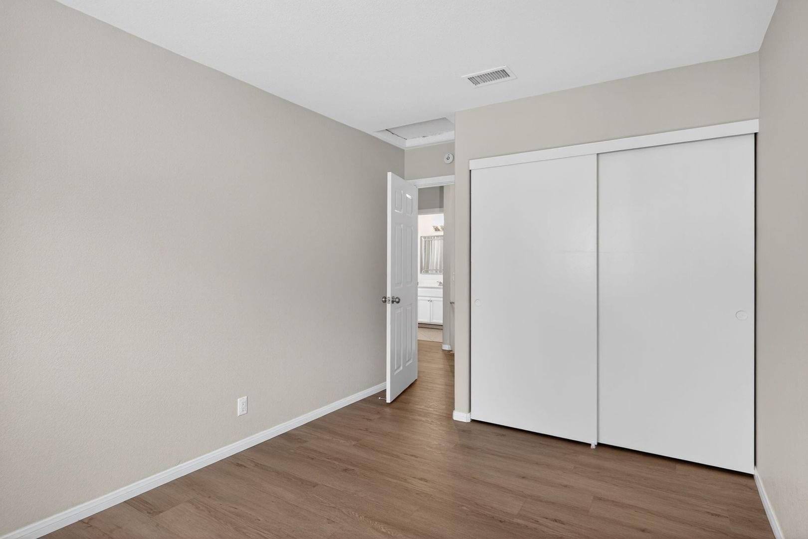 Building Photo - 2111 Rebecca Way