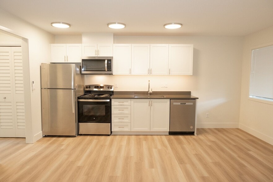Interior Photo - Uptown at Lake Oswego