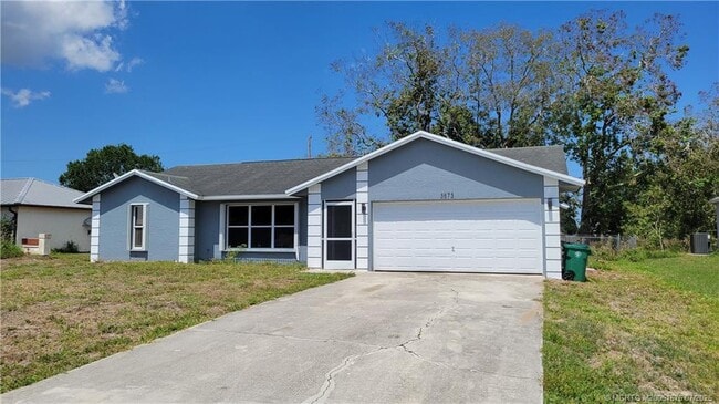 Building Photo - 3873 SW La Fleur St