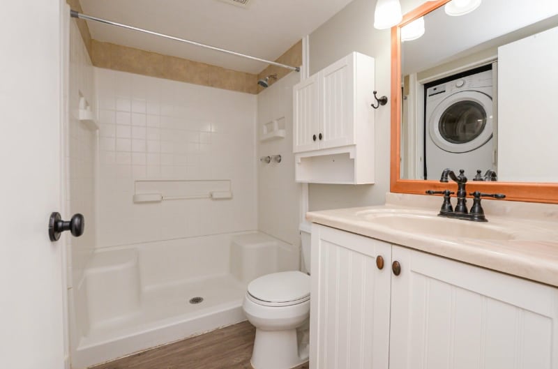 Building Photo - 800 NW Fork Rd