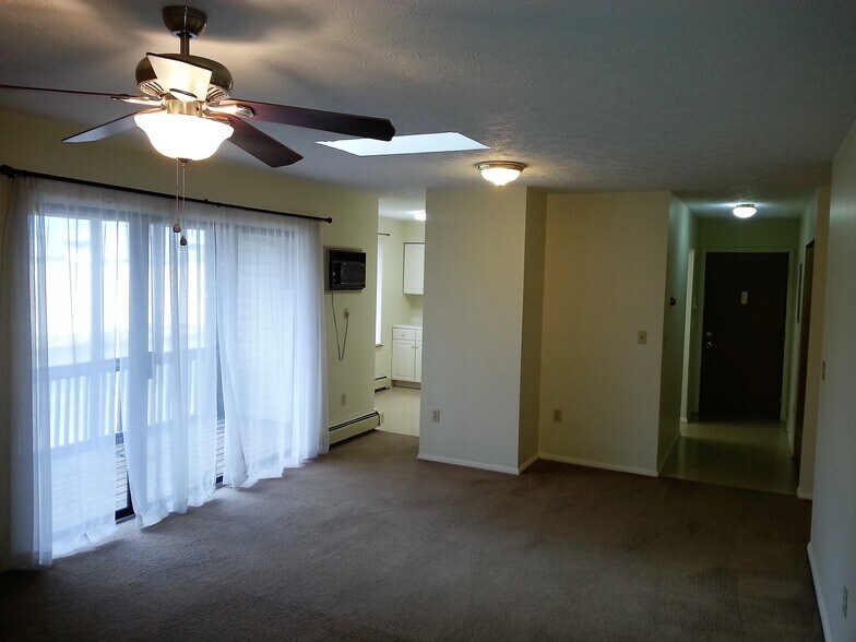 Living Room toward Kitchen - 4011 Rockwell Ave