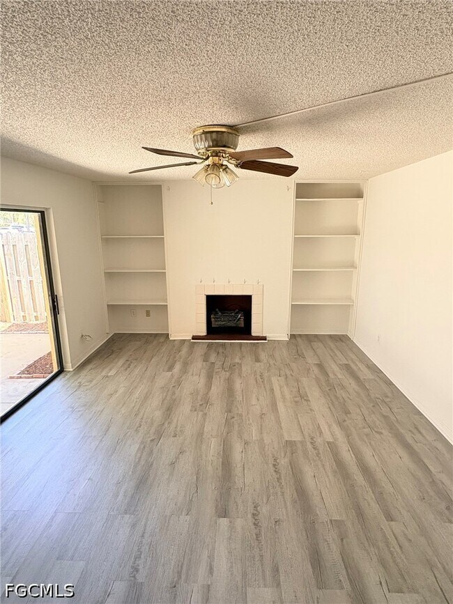 Building Photo - 5584 Malt Dr