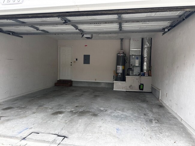 Building Photo - 7206 Jaffrey Ct