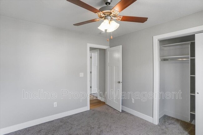 Building Photo - 2261 S Tonaquint Dr