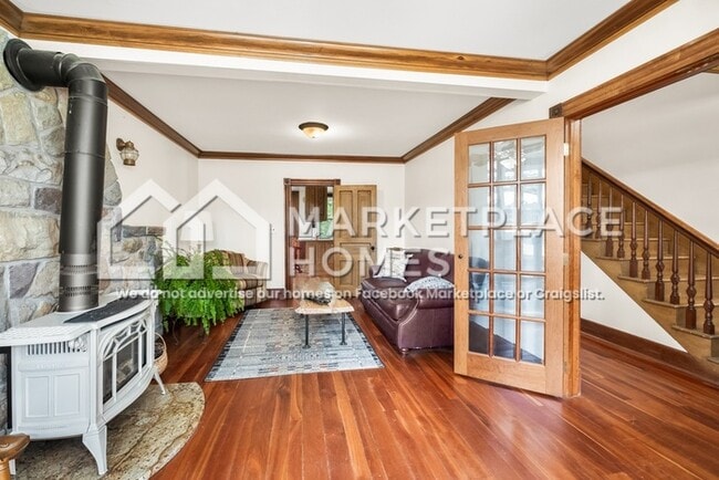 Building Photo - 227 Pine Knob Rd