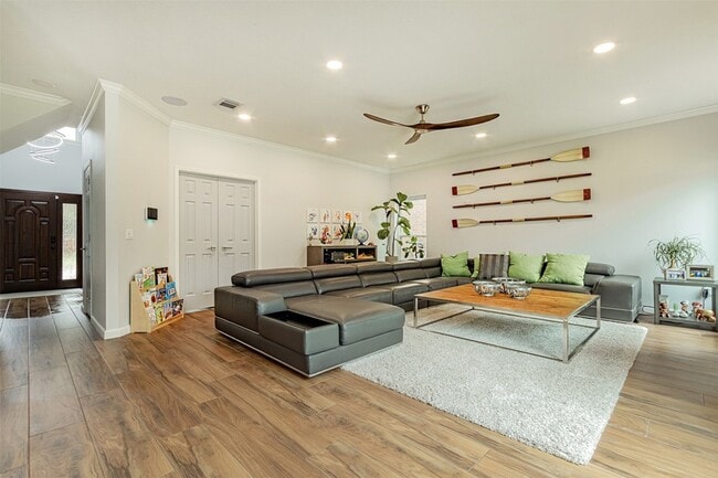 Building Photo - 13122 Dogwood Glen Ct