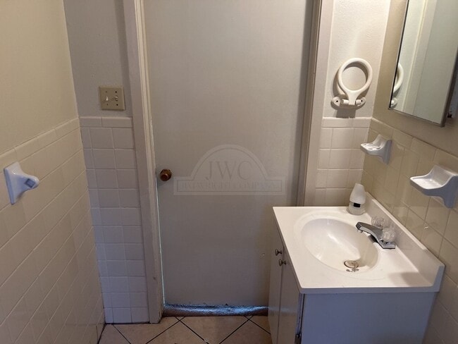 Building Photo - 804 Jefferies Ave, Killeen