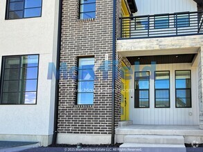 Building Photo - BRAND NEW IVORY HOME IN LEHI - 3BD/2.5BTH/...