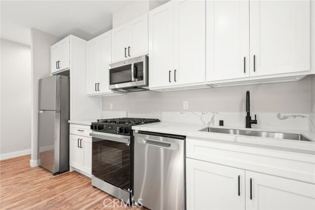 Building Photo - 145 E 36th Pl