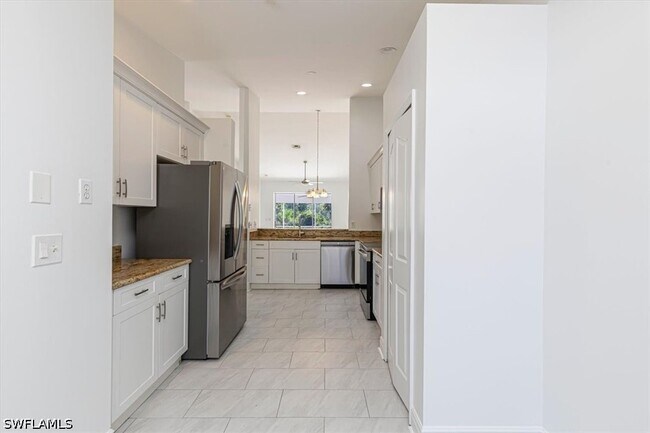 Building Photo - 5446 Whitten Dr