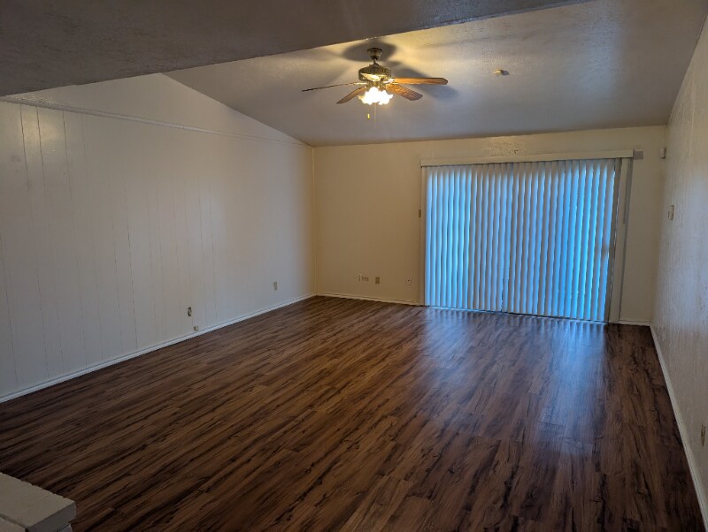 Building Photo - 144 Crestwood Blvd