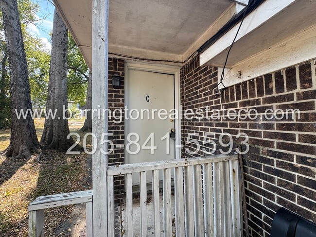 Building Photo - 1613 26th St Ensley