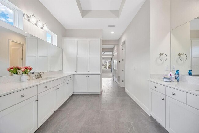 Building Photo - 13539 Carryback Dr