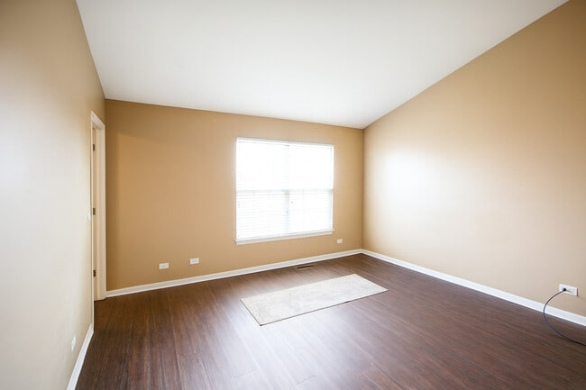 Building Photo - 518 Declaration Ln