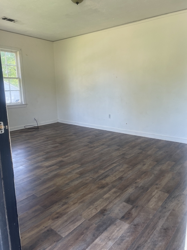 Building Photo - 737 Willaneel Dr