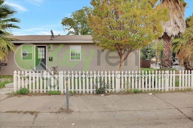 Building Photo - 3037 San Diego Way