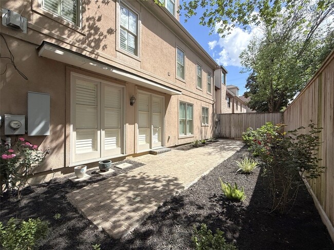 Building Photo - 6338 W Mystic Meadow