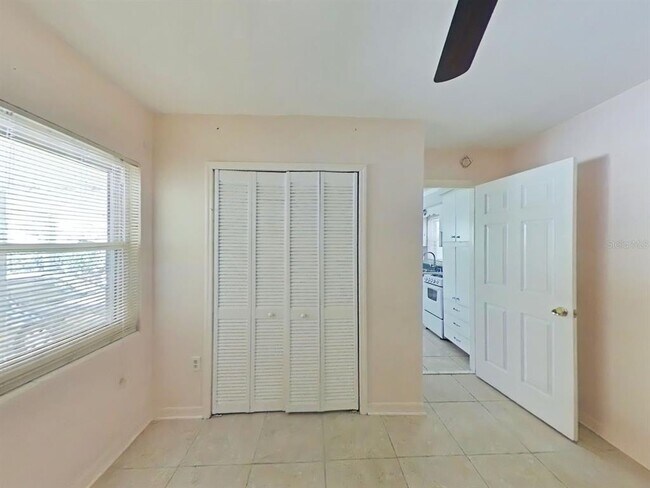 Building Photo - 5311 Davisson Ave