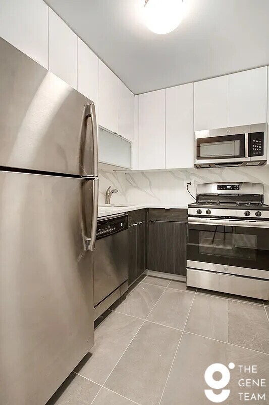 300 Mercer St 300 Mercer St New York NY 10003 Apartment Finder