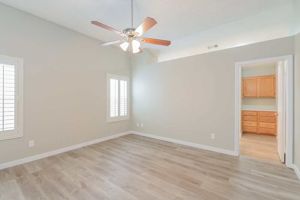 Building Photo - 360 Dooley Dr