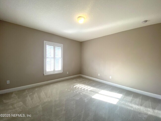 Building Photo - 1840 Rear Admiral Ln