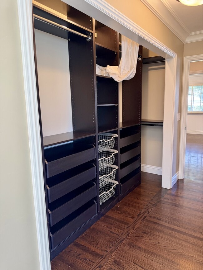 Building Photo - 1586 Stapleton Ct