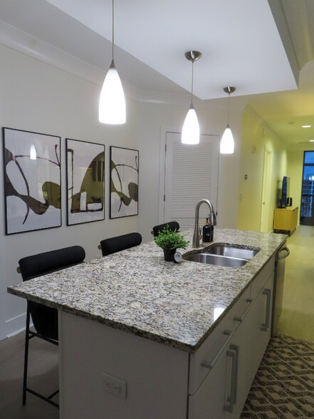 Building Photo - 222 S Caldwell St