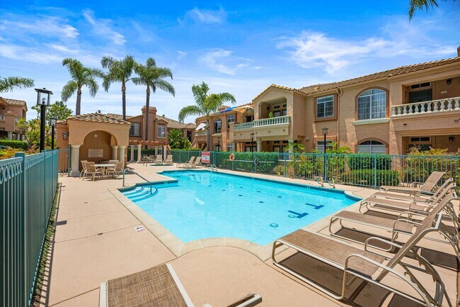 Building Photo - 3581 Cameo Dr