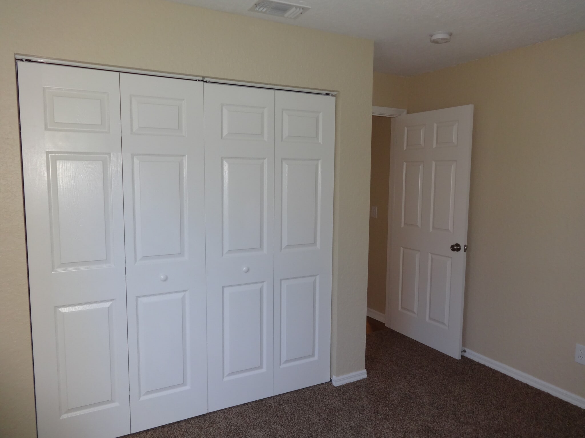 Building Photo - 3965 SW Laffite St