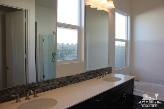 Building Photo - 84956 Bedero Ct