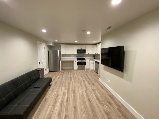 Building Photo - 1935 N 4100 W