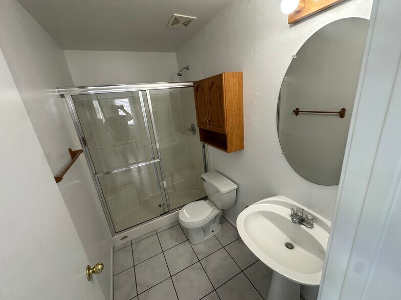 Building Photo - 9421 N 93rd Ave