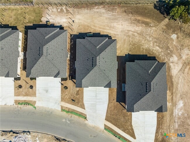 Building Photo - 3505 Abraham Dr