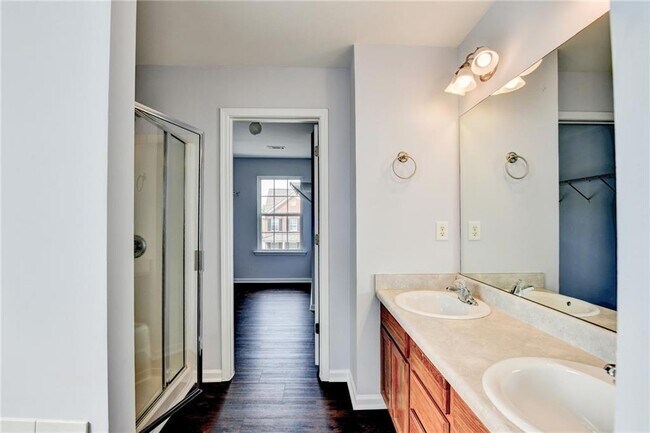 Building Photo - 831 New Liberty Way