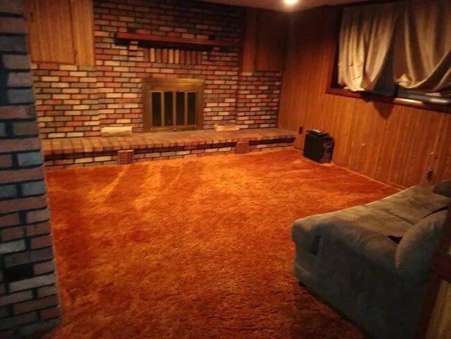 Building Photo - 7823 Perry Rd