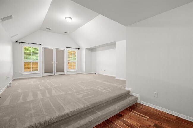 Building Photo - 6612 Casimir Cove