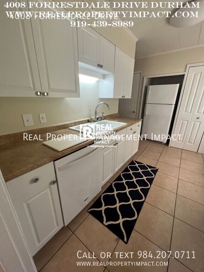 Building Photo - 4008 Forrestdale Dr