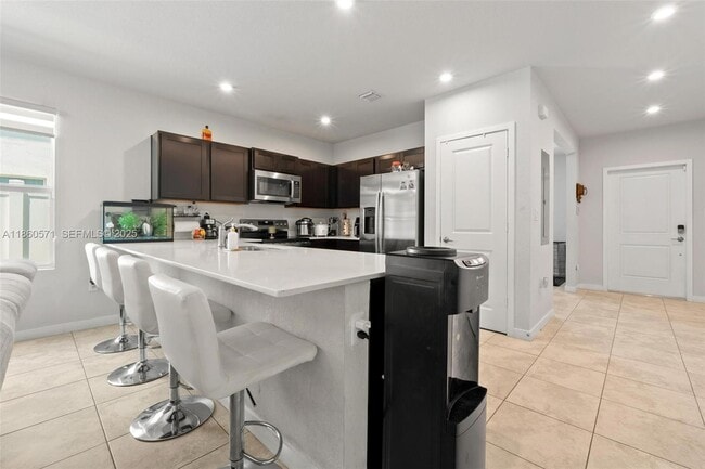 Building Photo - 610 NW 11th St