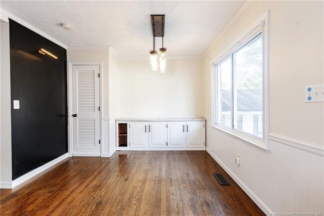 Building Photo - 2706 Colgate Dr