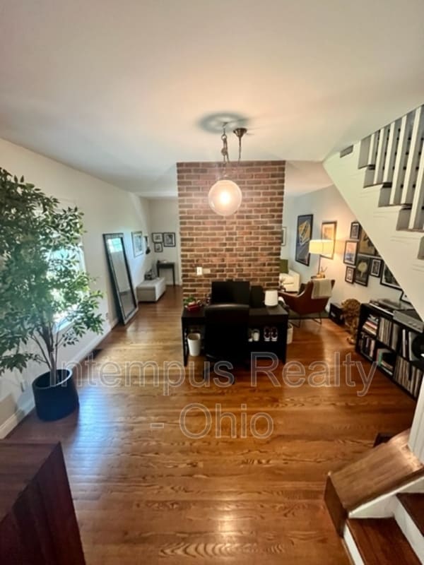 Building Photo - 3724 Stevens Pl