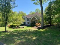 Building Photo - 15 Logging Trail Ln