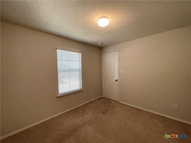 Building Photo - 29653 Spring Copper