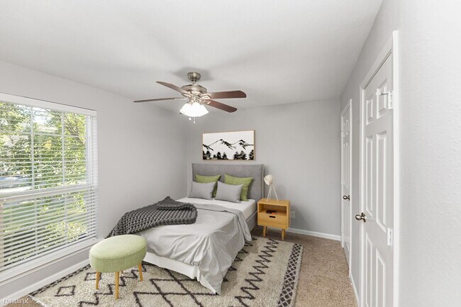 Building Photo - 1 br, 2 bath House - 1309 Lamp Post Lane S...