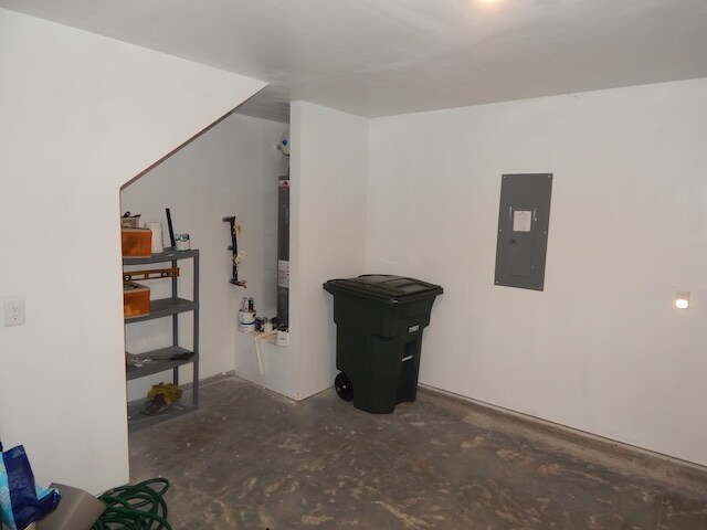 Building Photo - 207 Oakmont Valley Trl