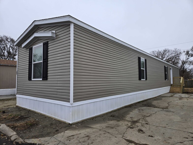 Building Photo - 3510 N 9th St